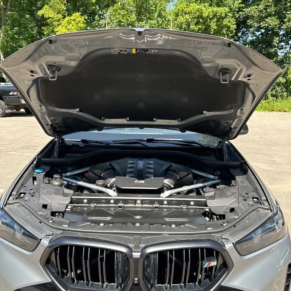 2024 BMW X6 M60i