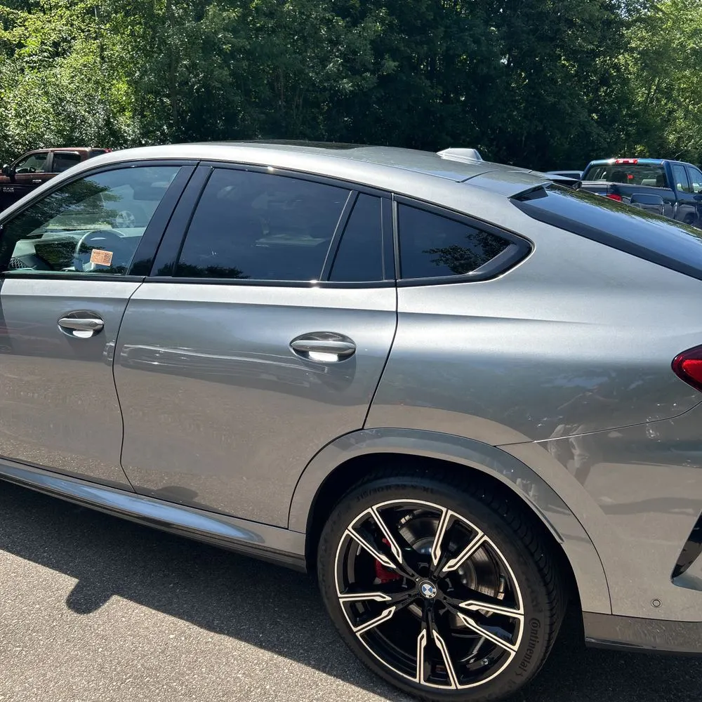 2024 BMW X6 M60i