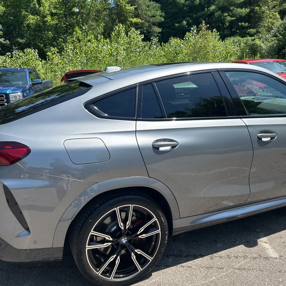 2024 BMW X6 M60i
