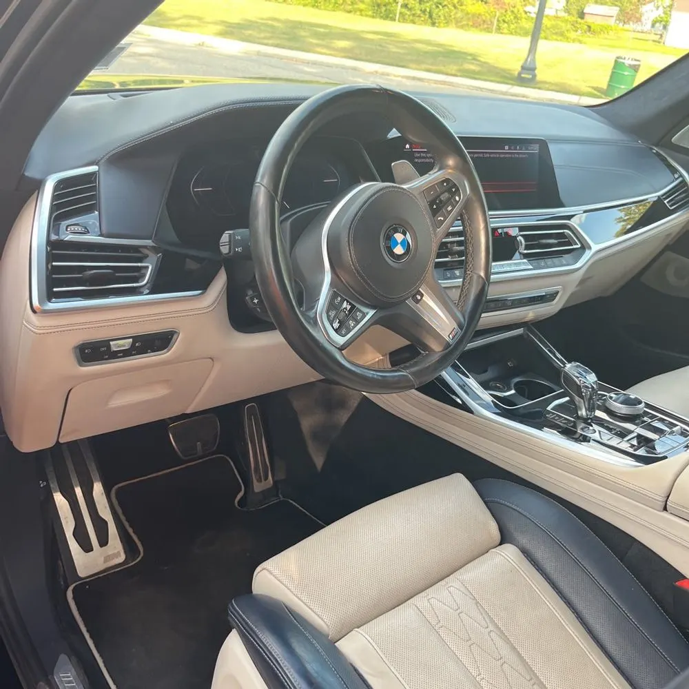 2019 BMW X7 xDrive50i