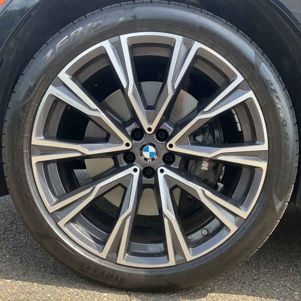 2021 BMW X7 M50i