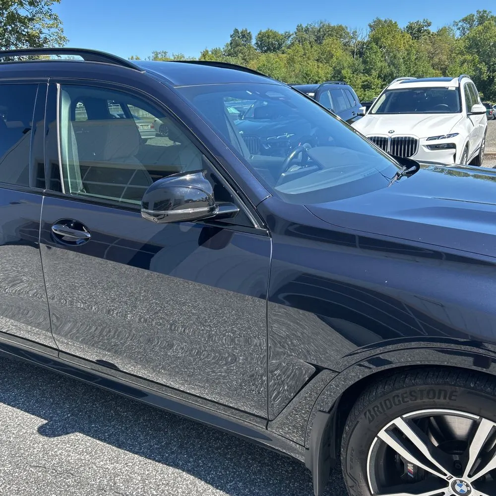 2022 BMW X7 M50i