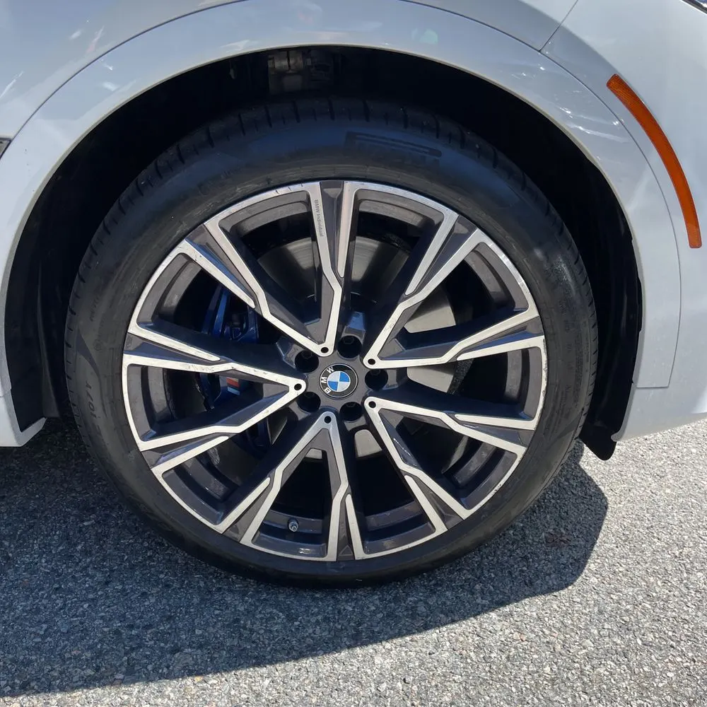 2021 BMW X7 M50i