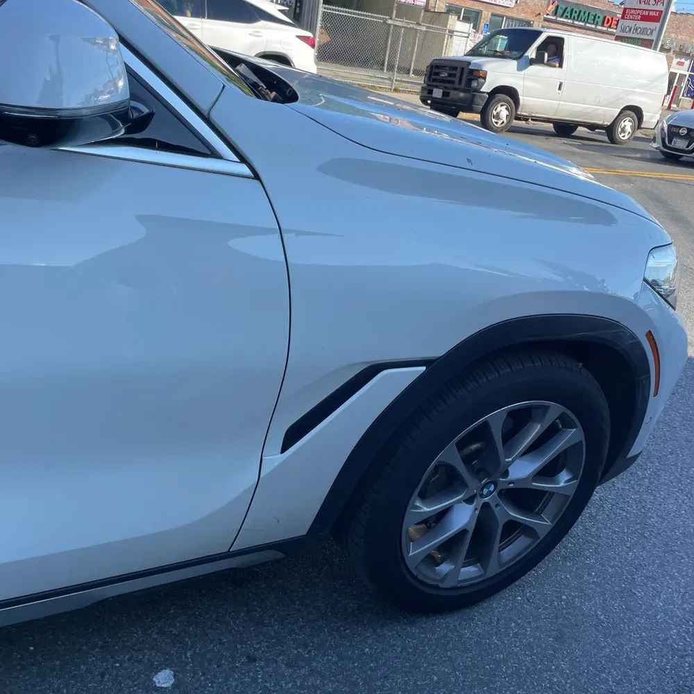 2023 BMW X6 XDrive40i