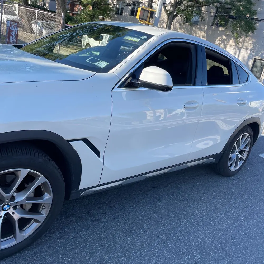 2023 BMW X6 XDrive40i