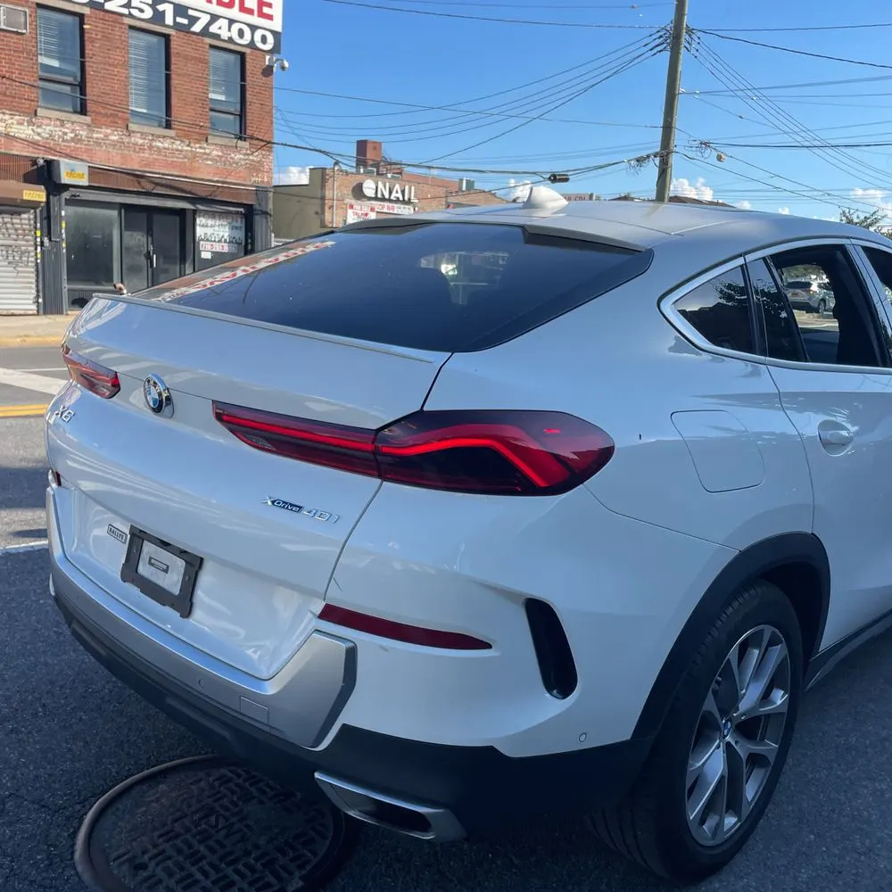 2023 BMW X6 XDrive40i