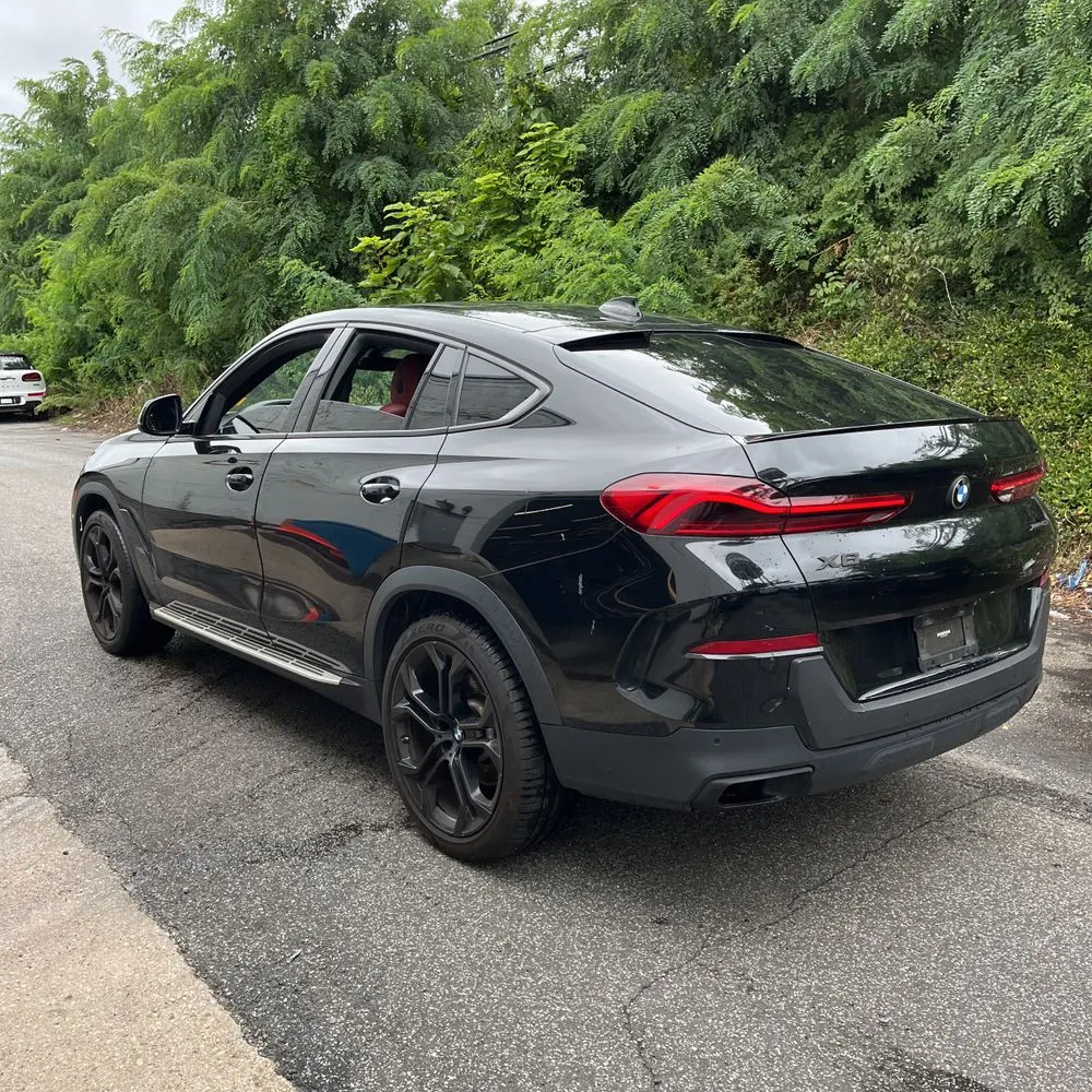 2022 BMW X6 XDrive40i