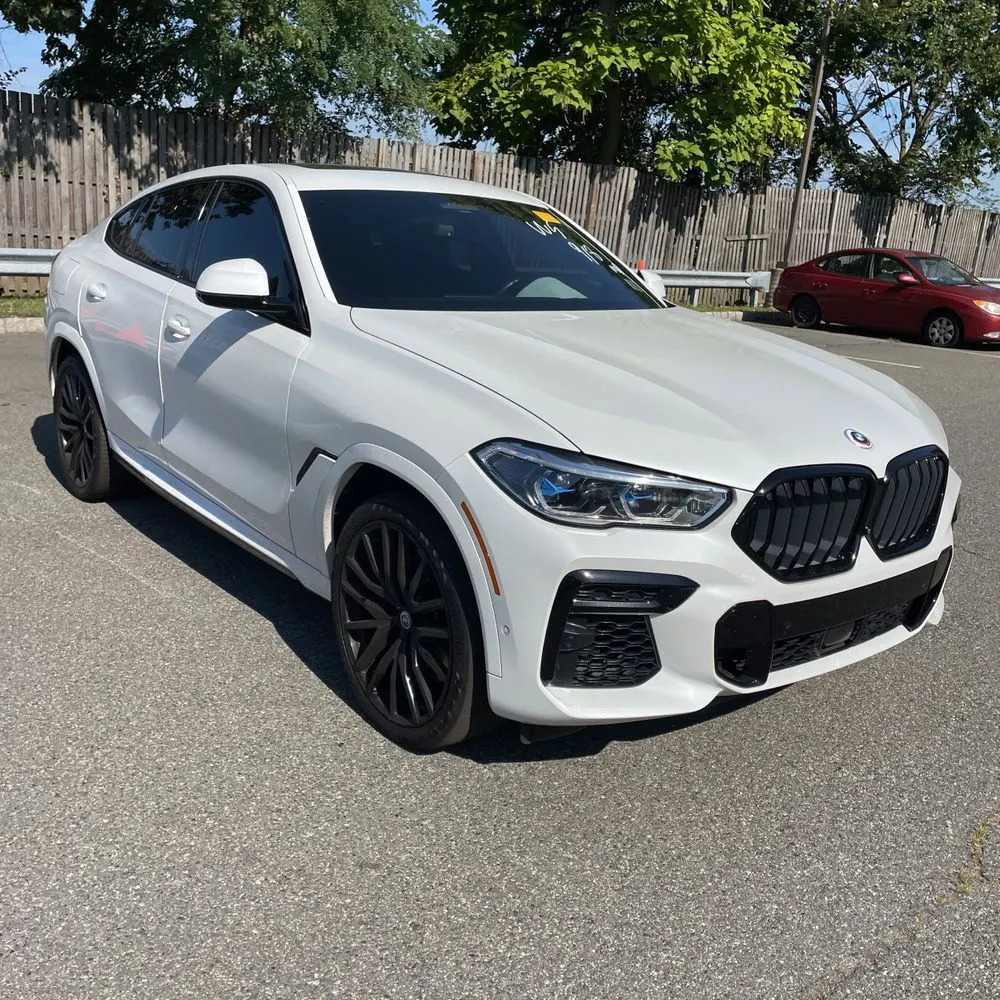 2023 BMW X6 M50i