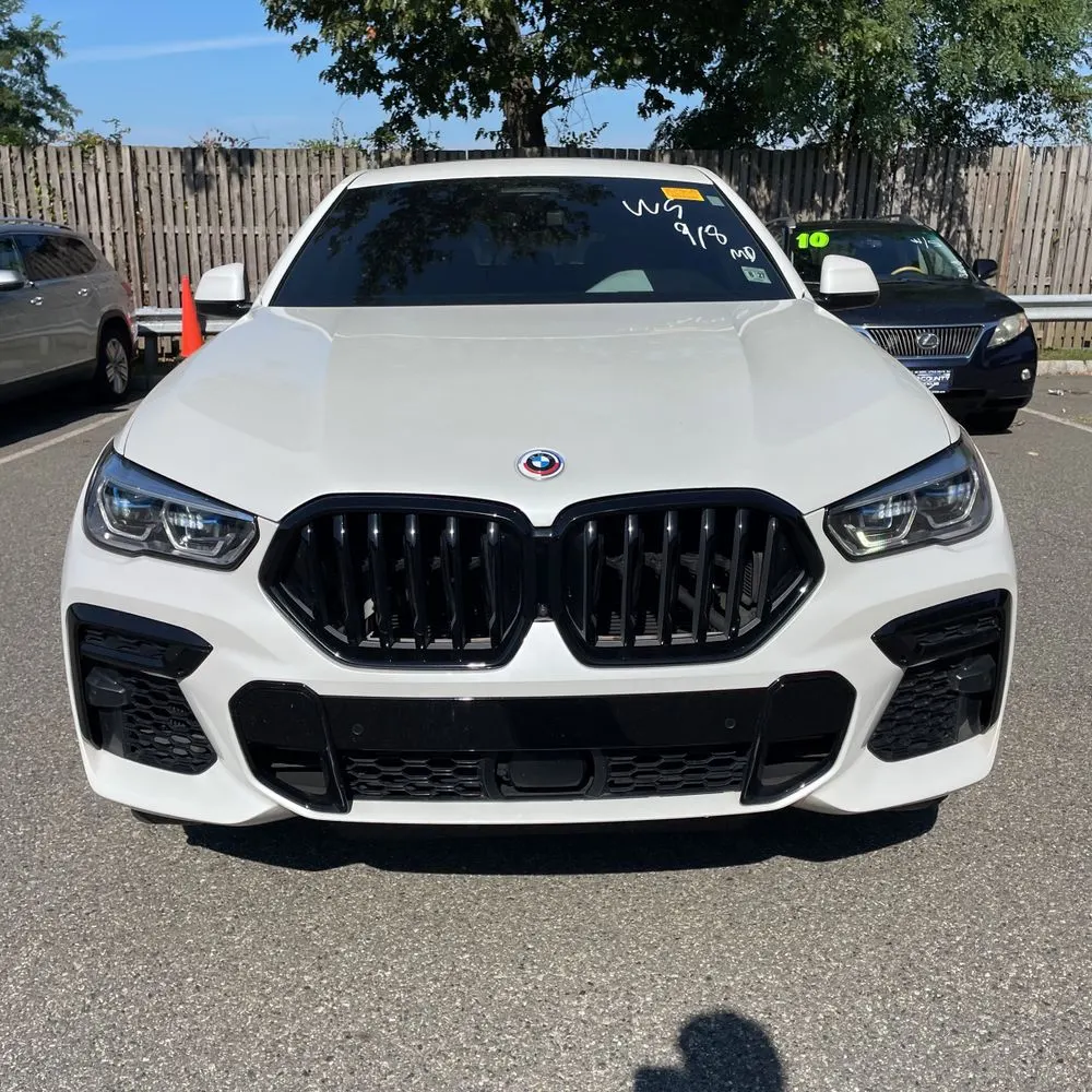 2023 BMW X6 M50i