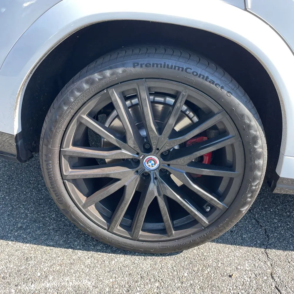 2023 BMW X6 M50i