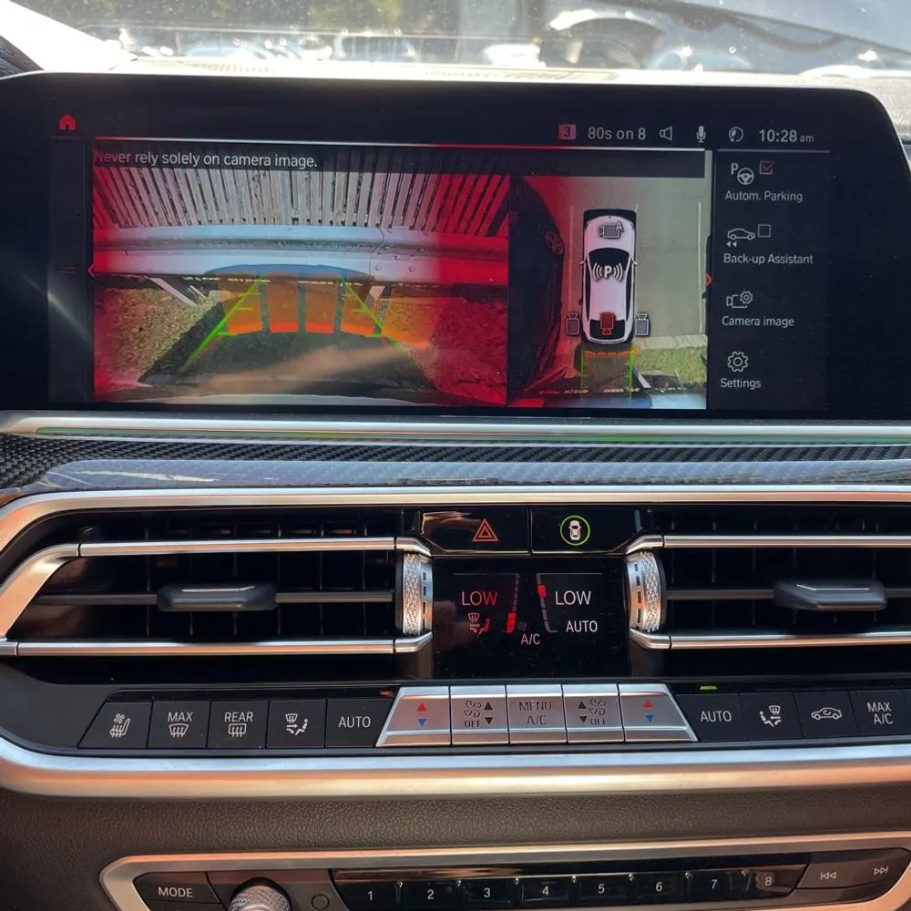 2023 BMW X6 M50i