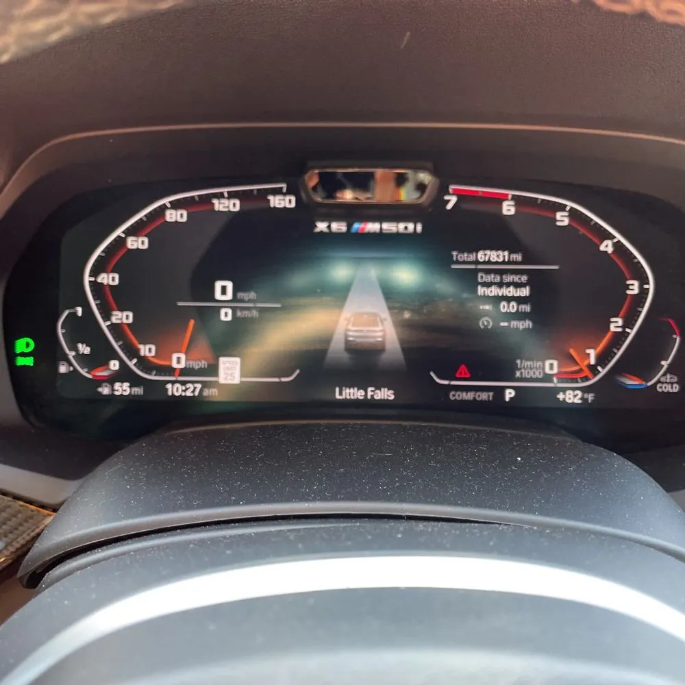 2023 BMW X6 M50i