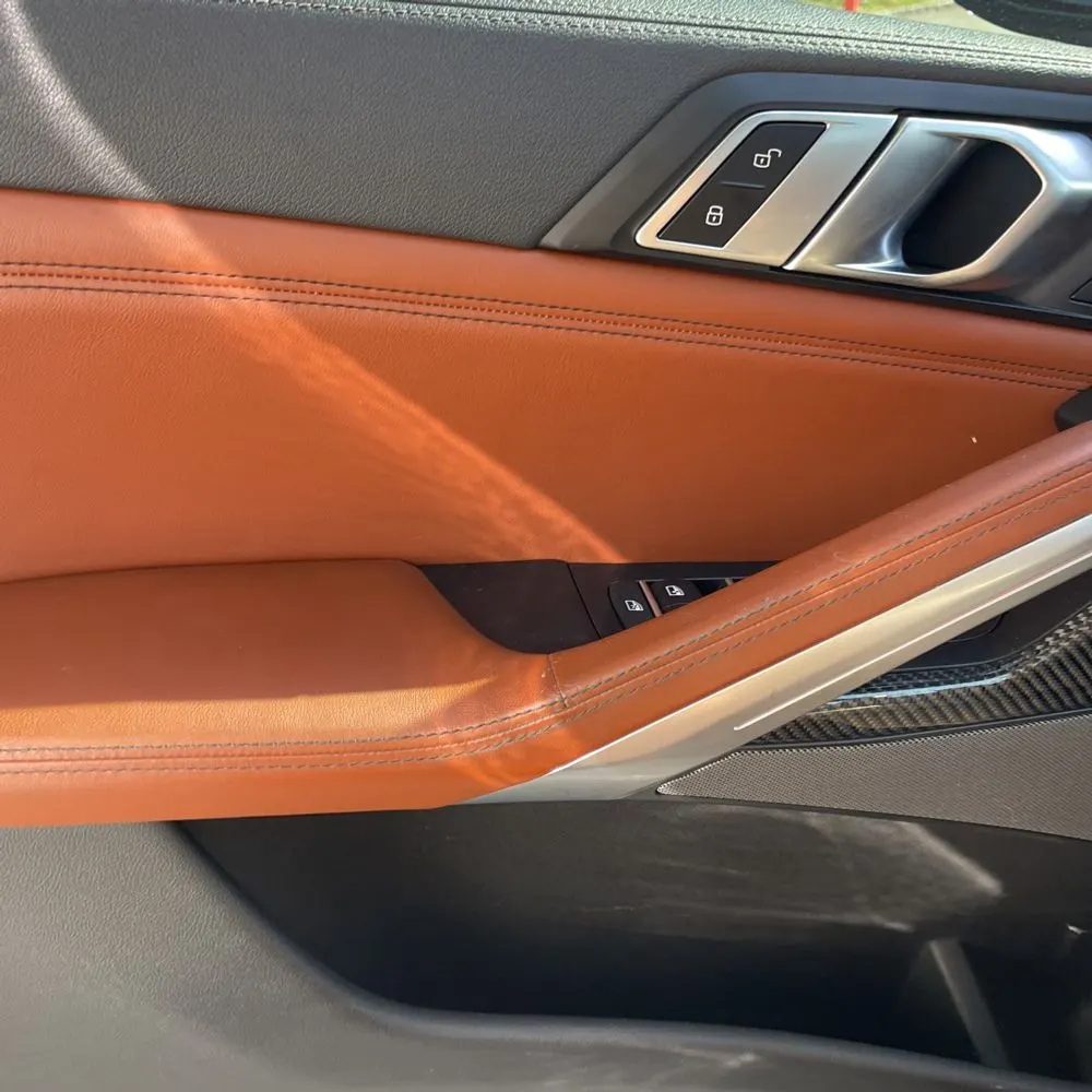 2023 BMW X6 M50i