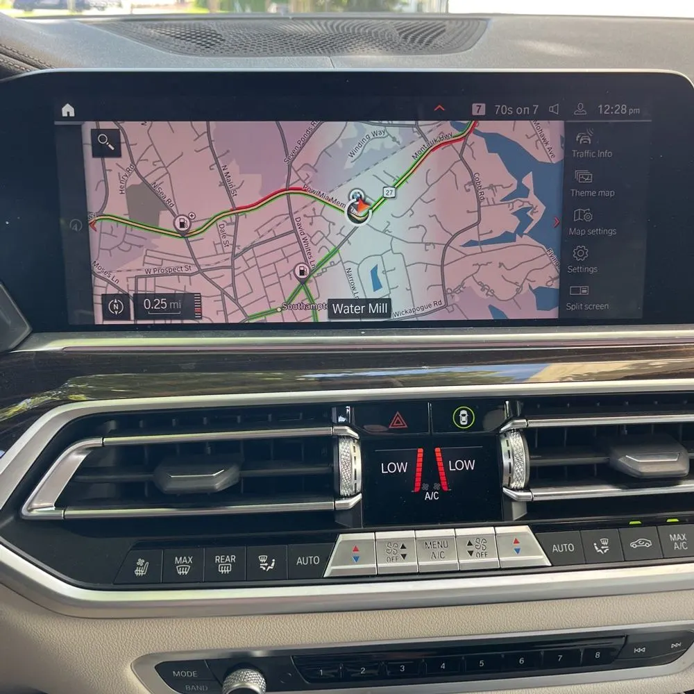2023 BMW X6 M50i