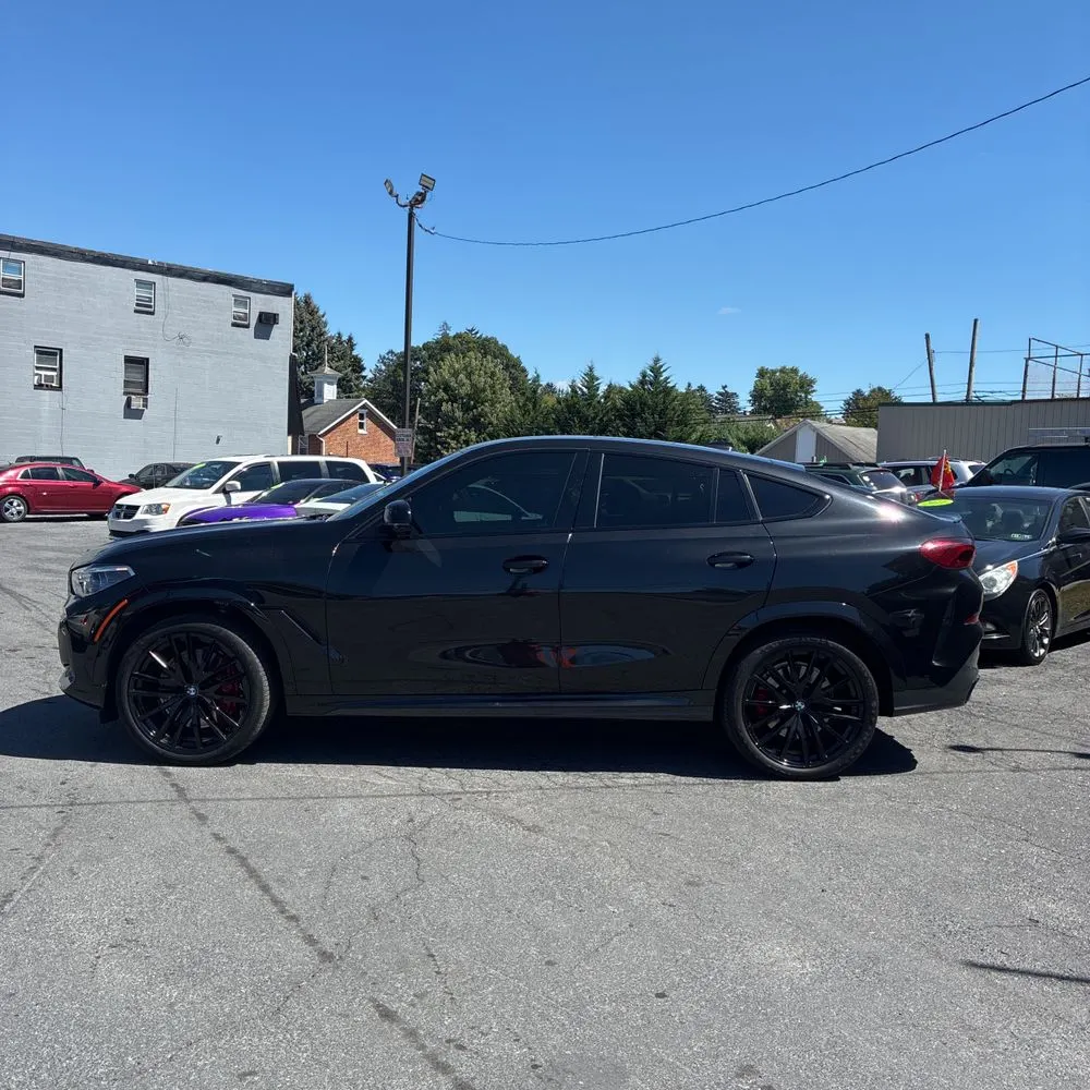 2023 BMW X6 M50i