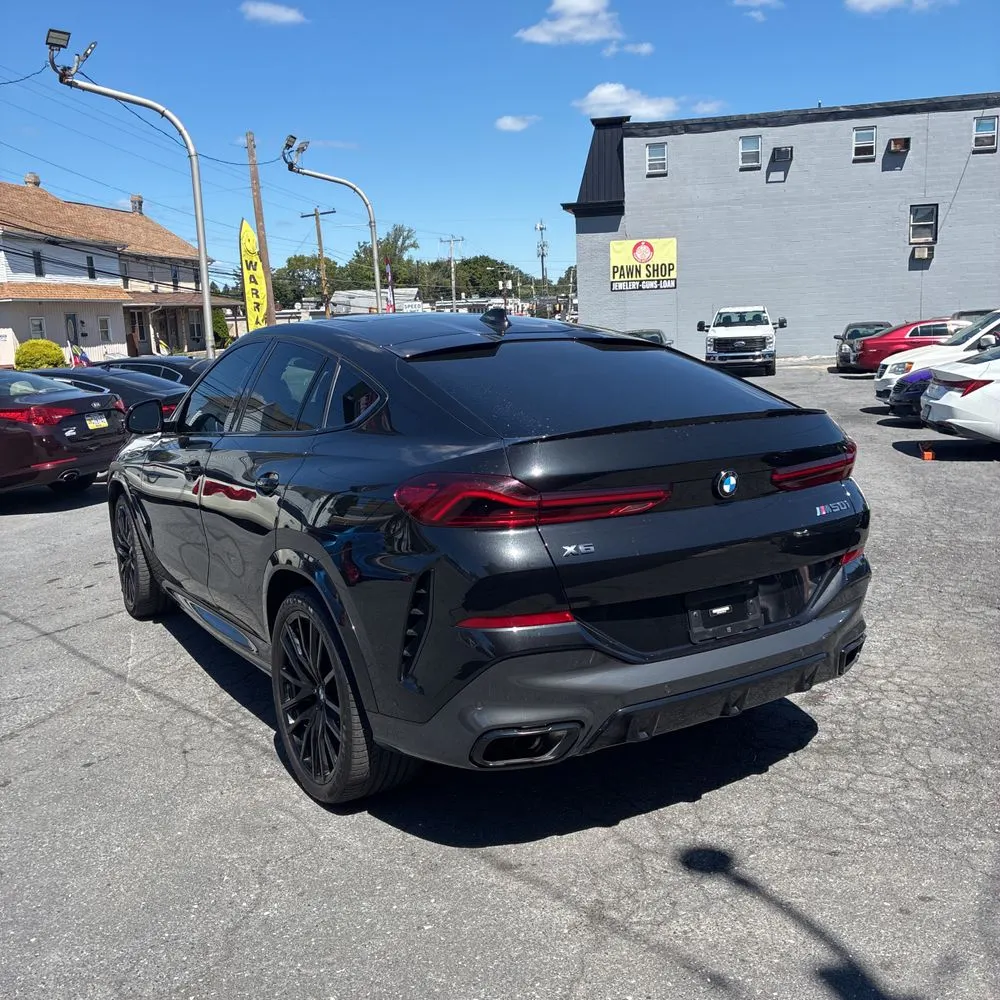 2023 BMW X6 M50i