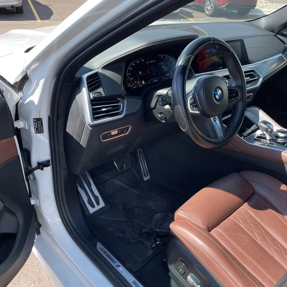 2023 BMW X6 M50i