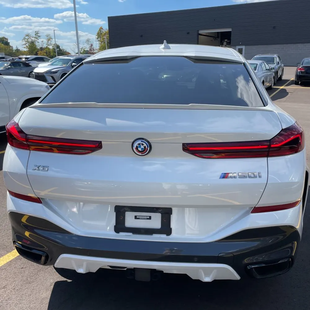 2023 BMW X6 M50i
