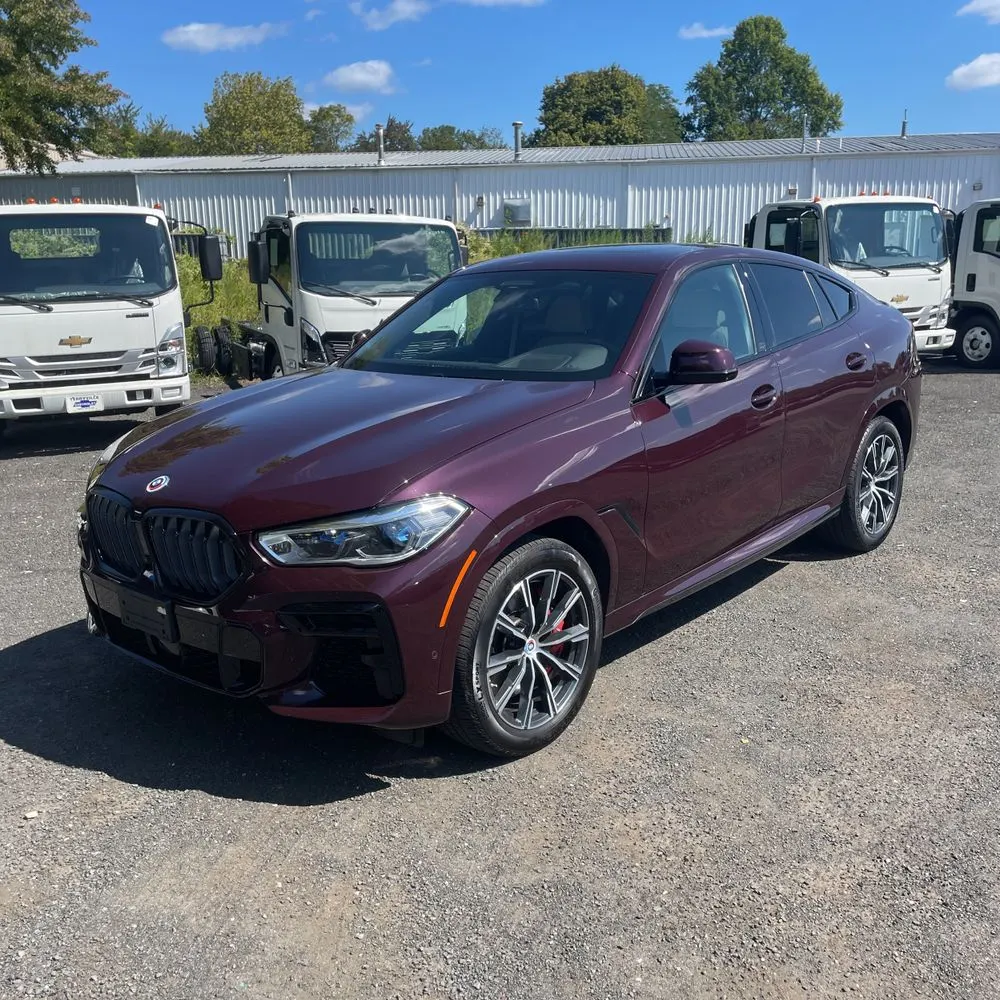 2023 BMW X6 M50i