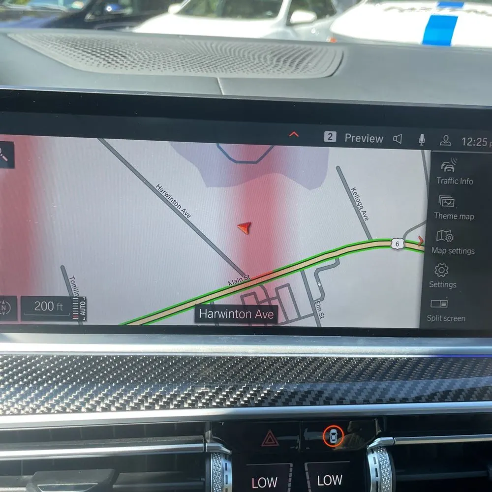 2023 BMW X6 M50i