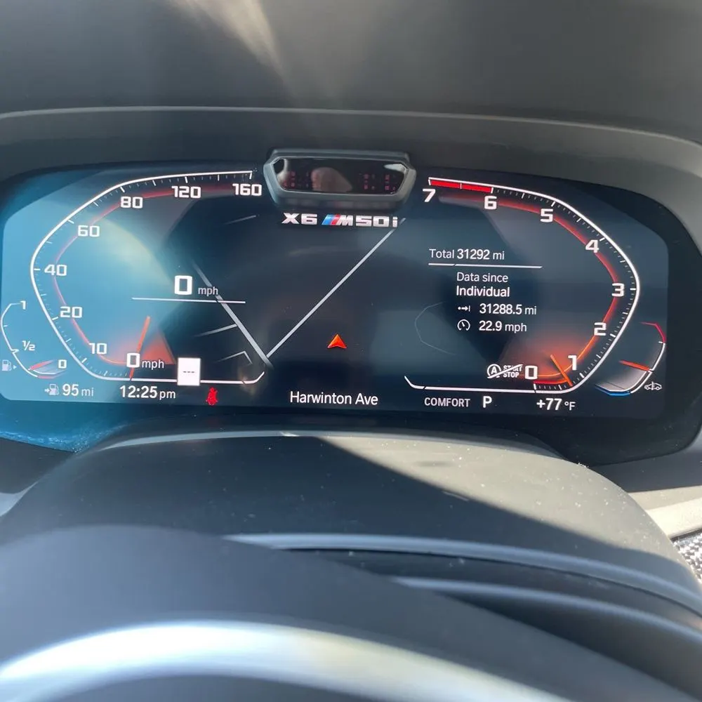 2023 BMW X6 M50i