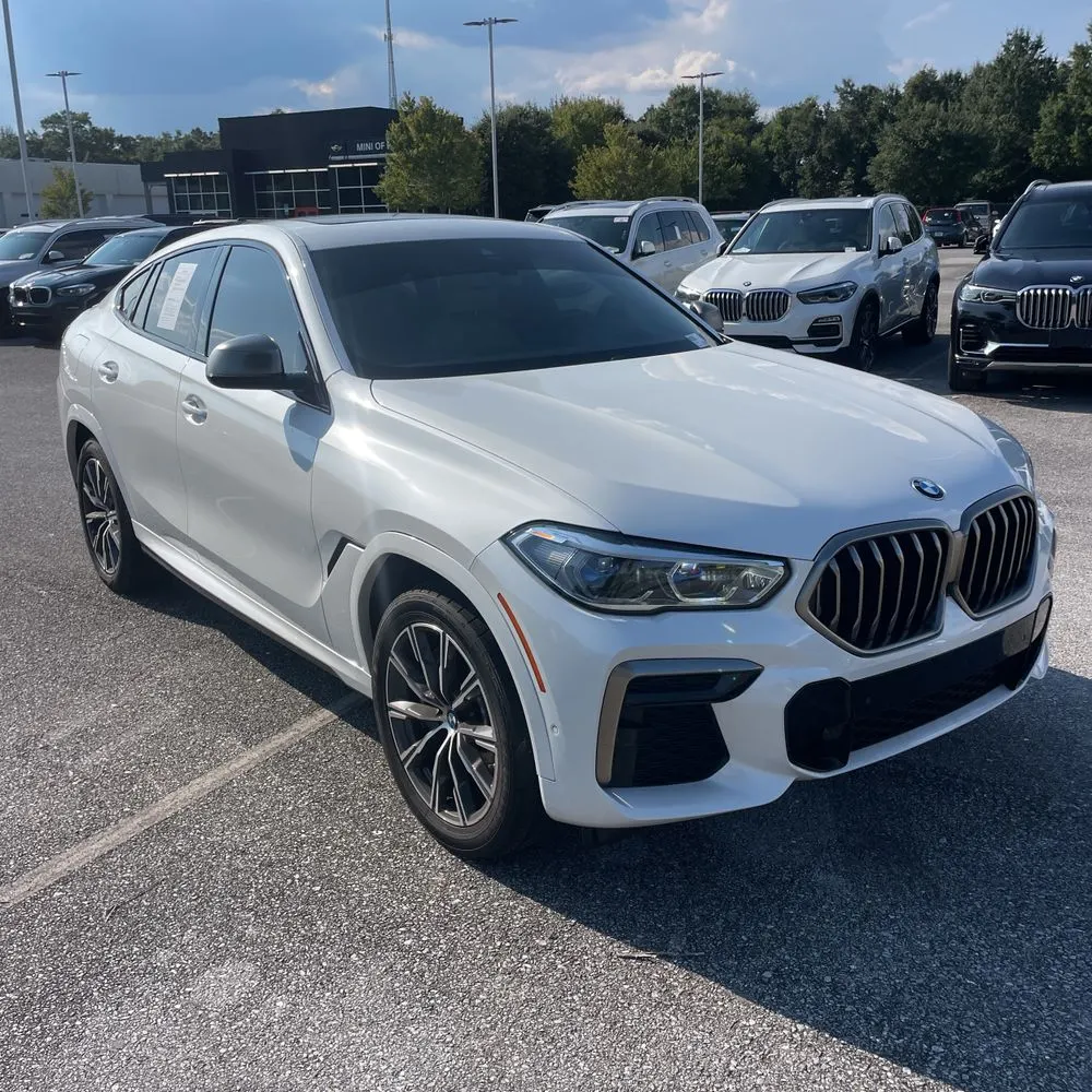 2022 BMW X6 M50i