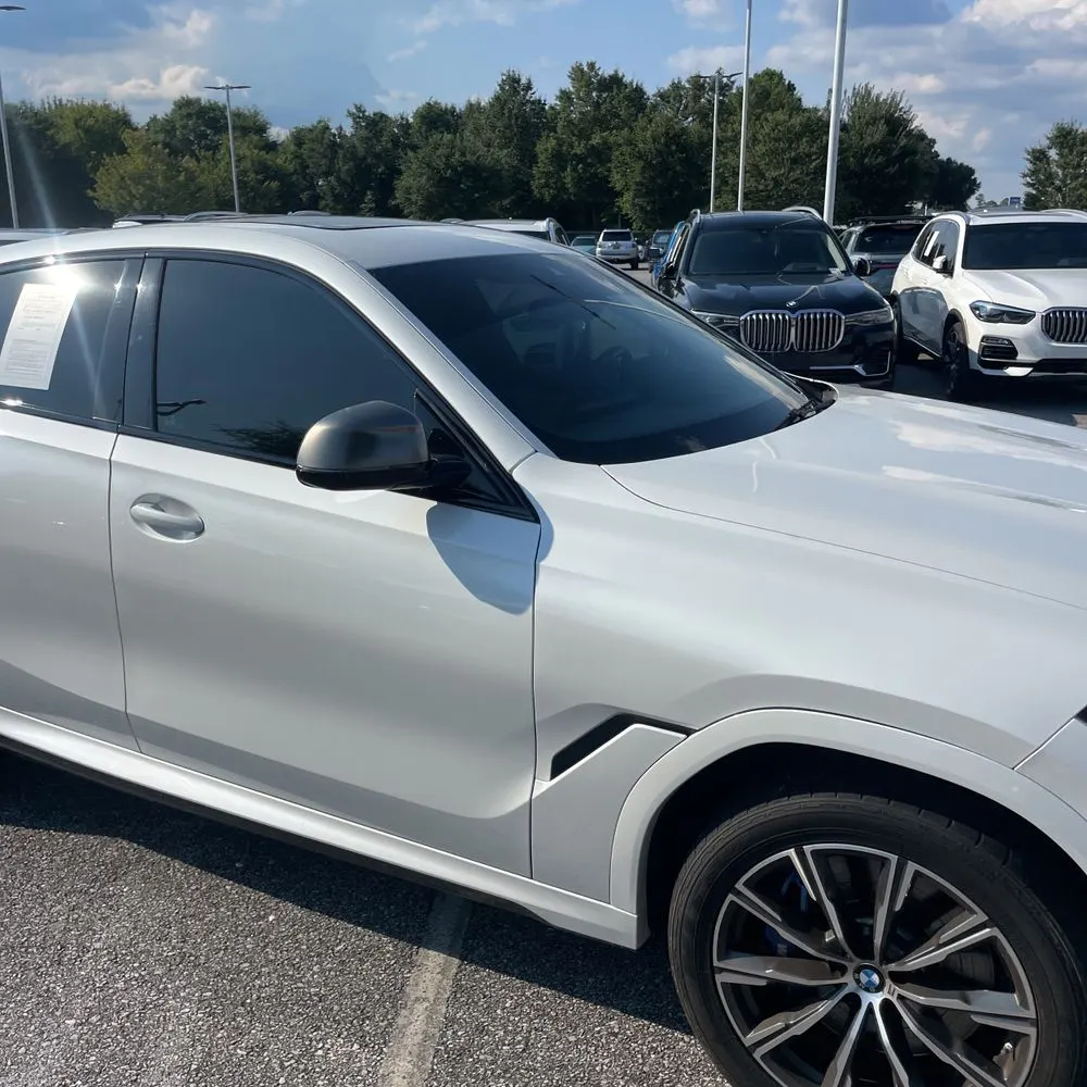 2022 BMW X6 M50i