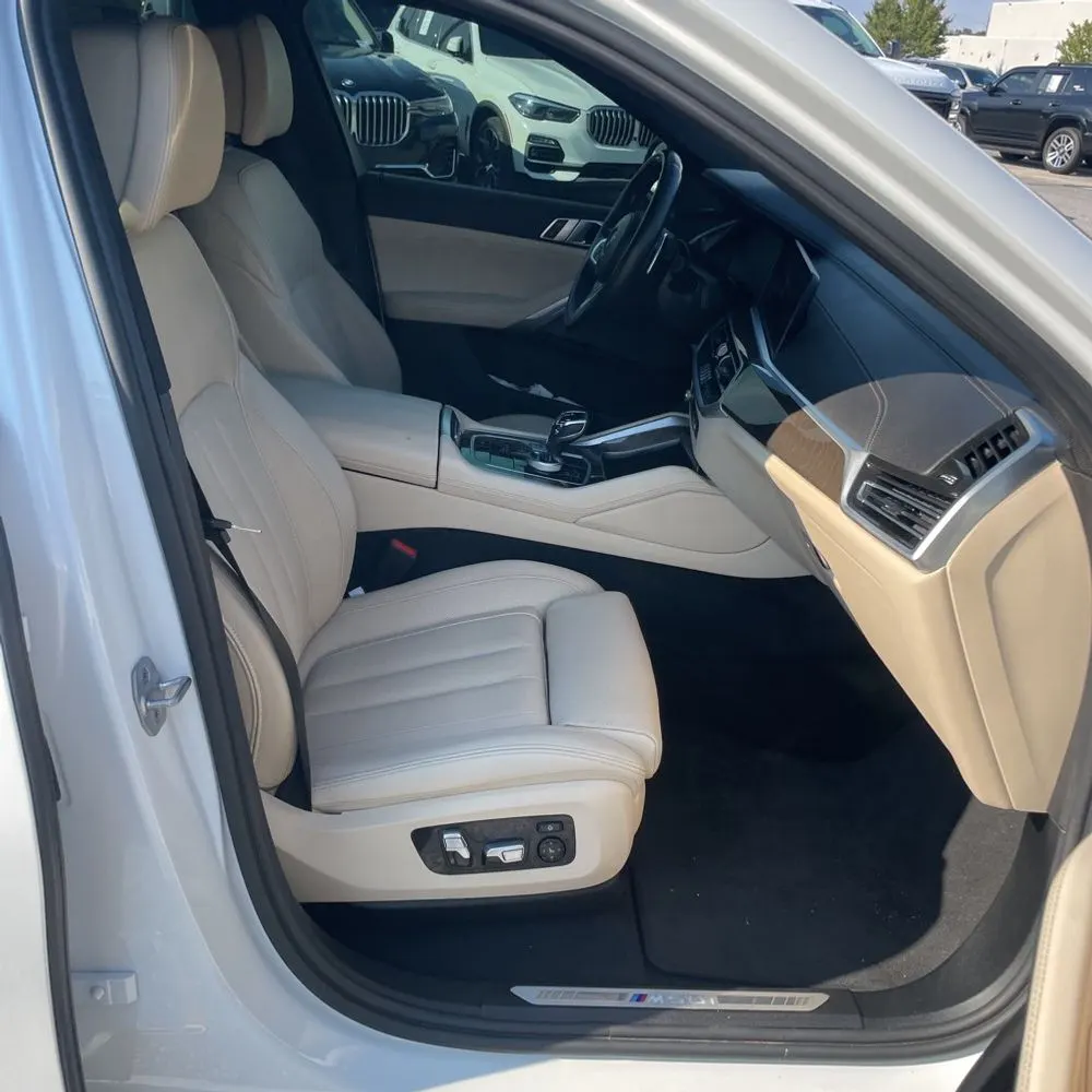 2022 BMW X6 M50i