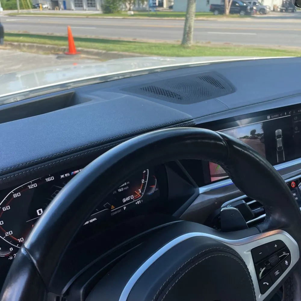 2022 BMW X6 M50i