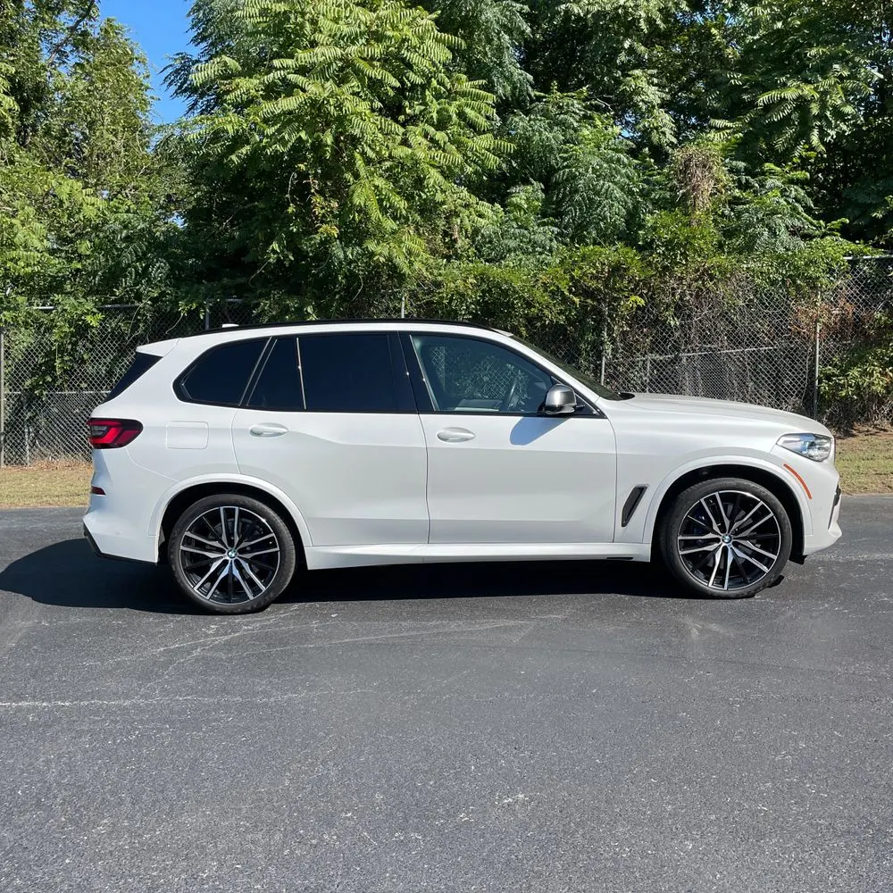 2023 BMW X5 M50i