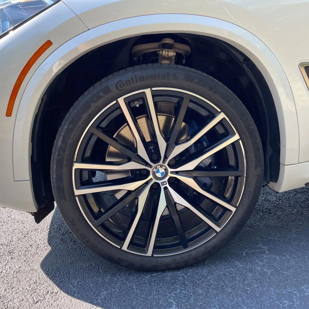 2023 BMW X5 M50i