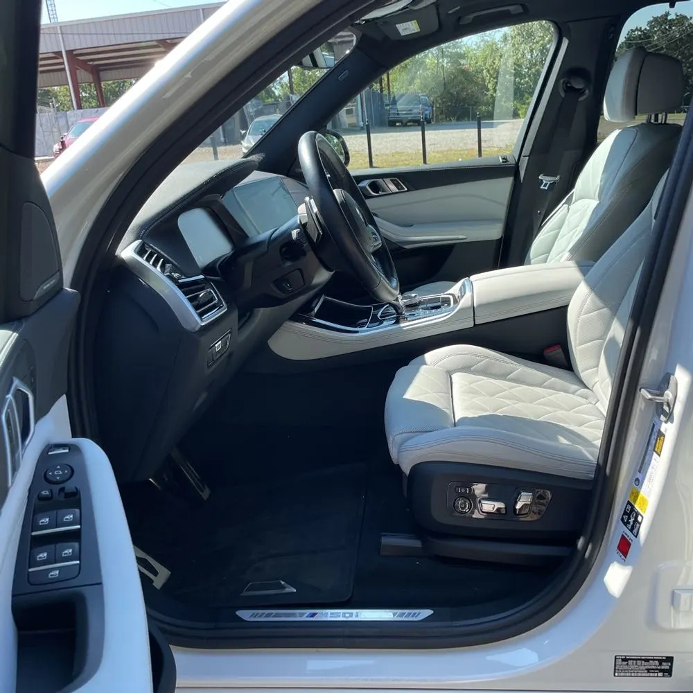 2023 BMW X5 M50i