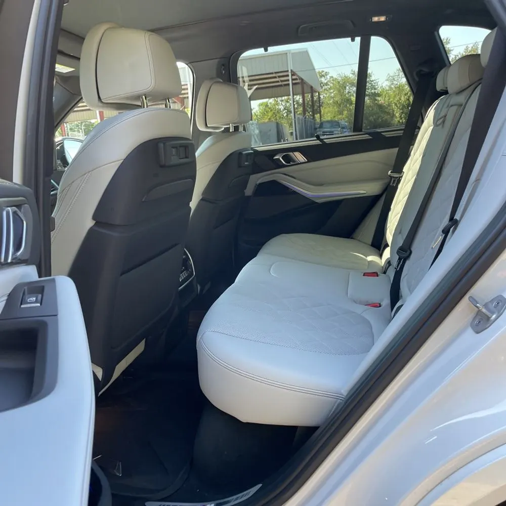2023 BMW X5 M50i
