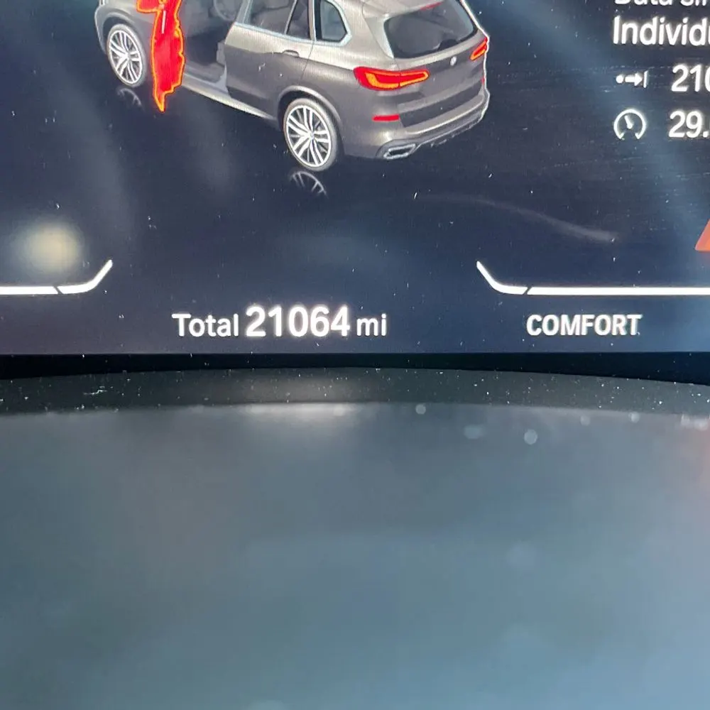 2023 BMW X5 M50i