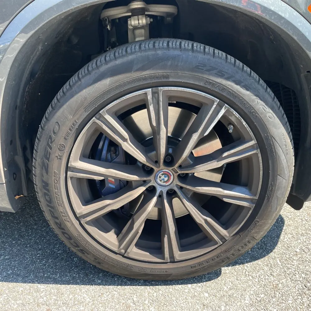 2023 BMW X5 M50i
