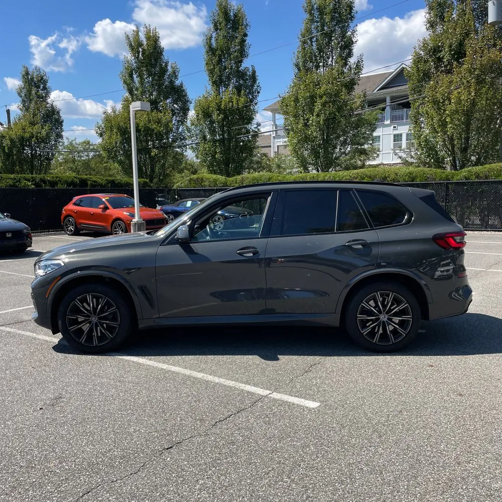 2023 BMW X5 M50i