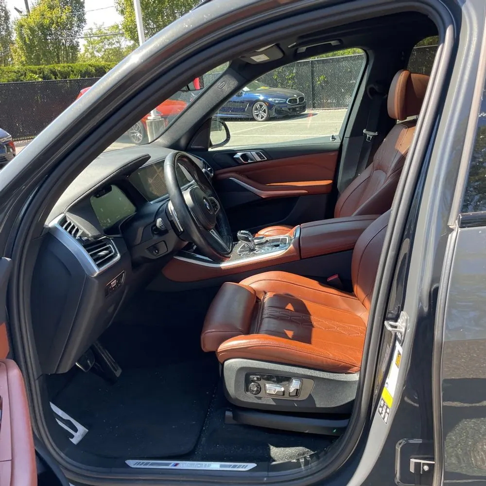 2023 BMW X5 M50i