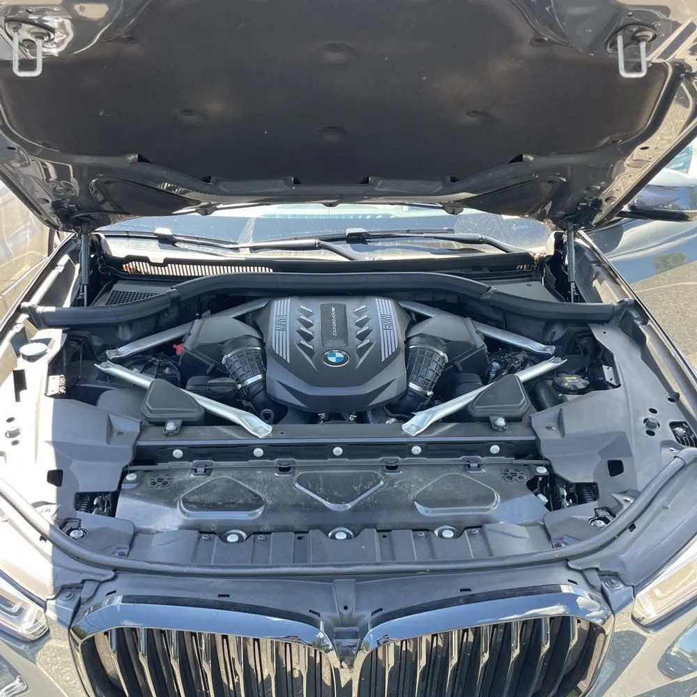 2023 BMW X5 M50i