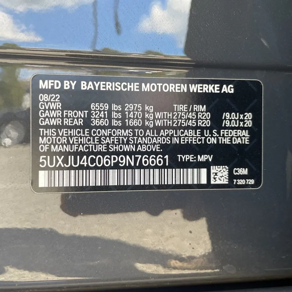 2023 BMW X5 M50i