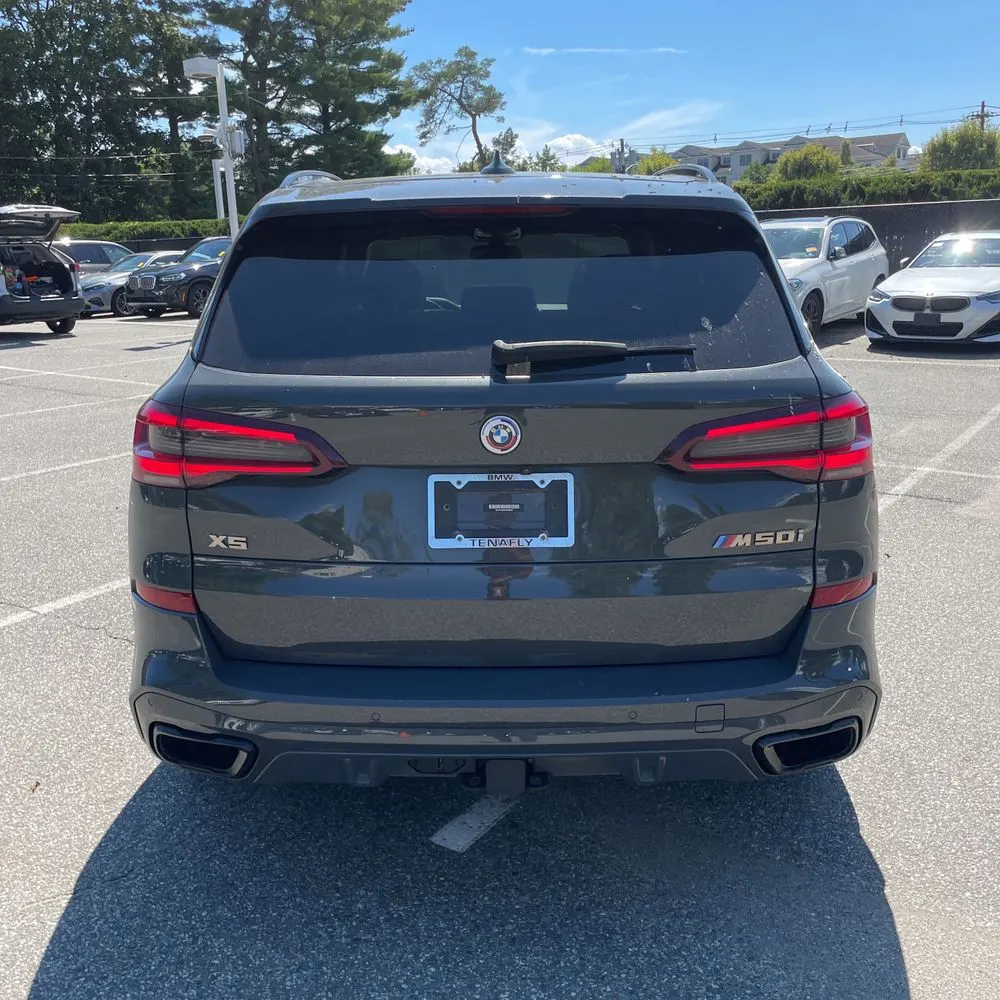2023 BMW X5 M50i