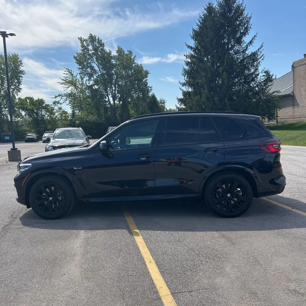 2023 BMW X5 xDrive45e