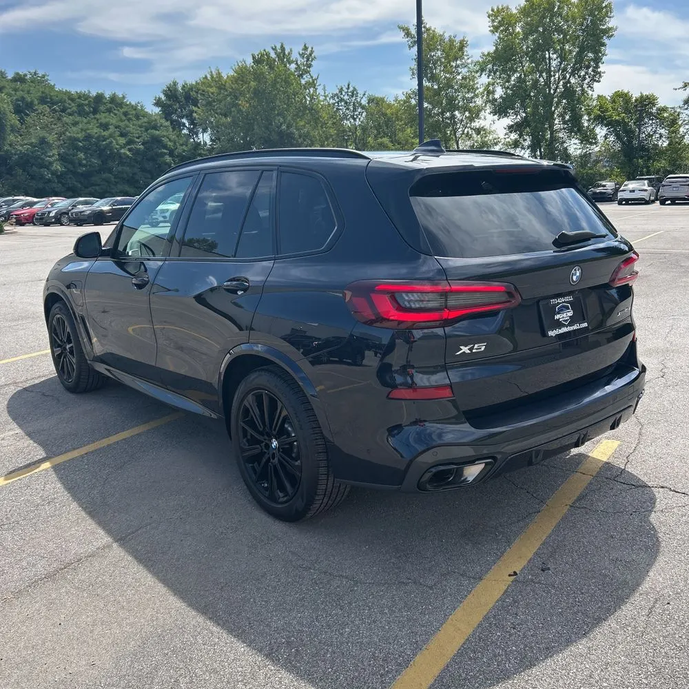 2023 BMW X5 xDrive45e