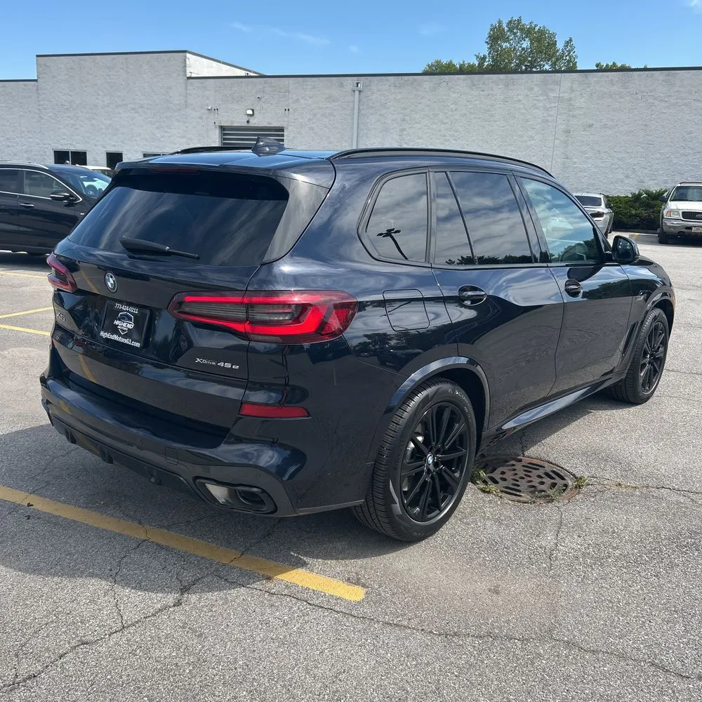 2023 BMW X5 xDrive45e