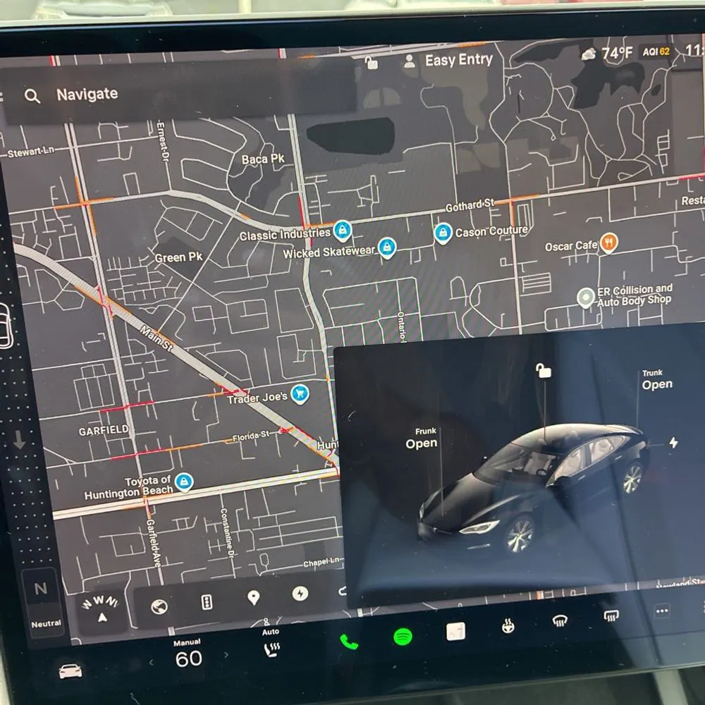 2023 Tesla Model S Plaid