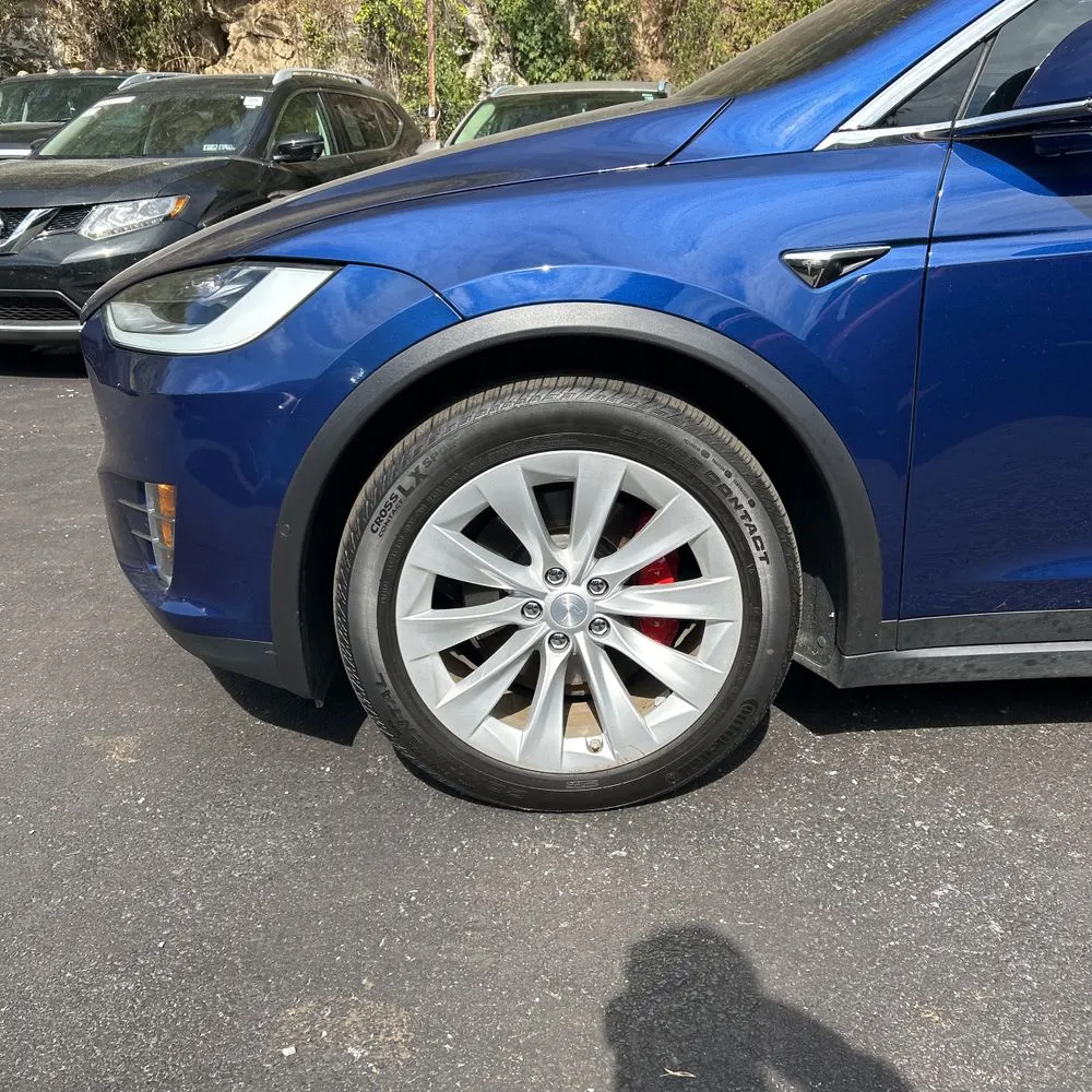 2021 Tesla Model X Plaid