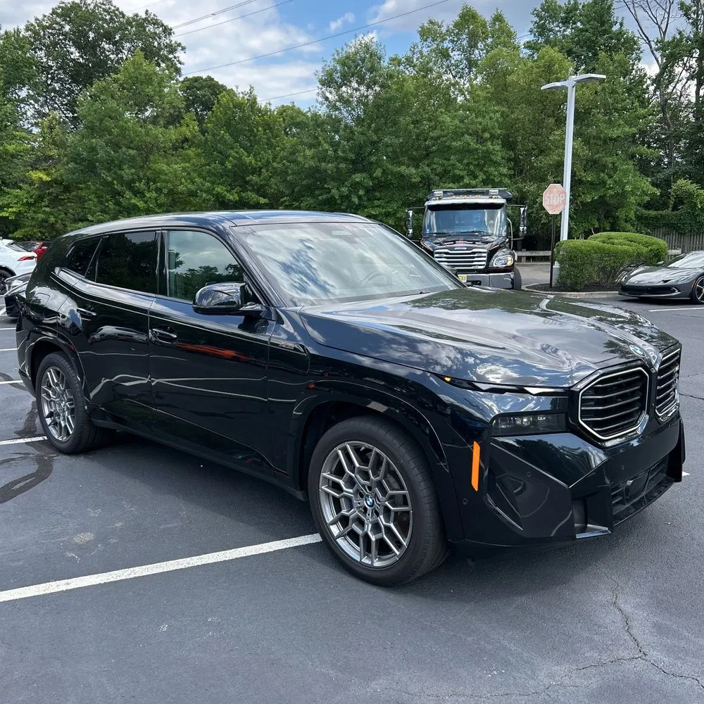 2023 BMW XM Base
