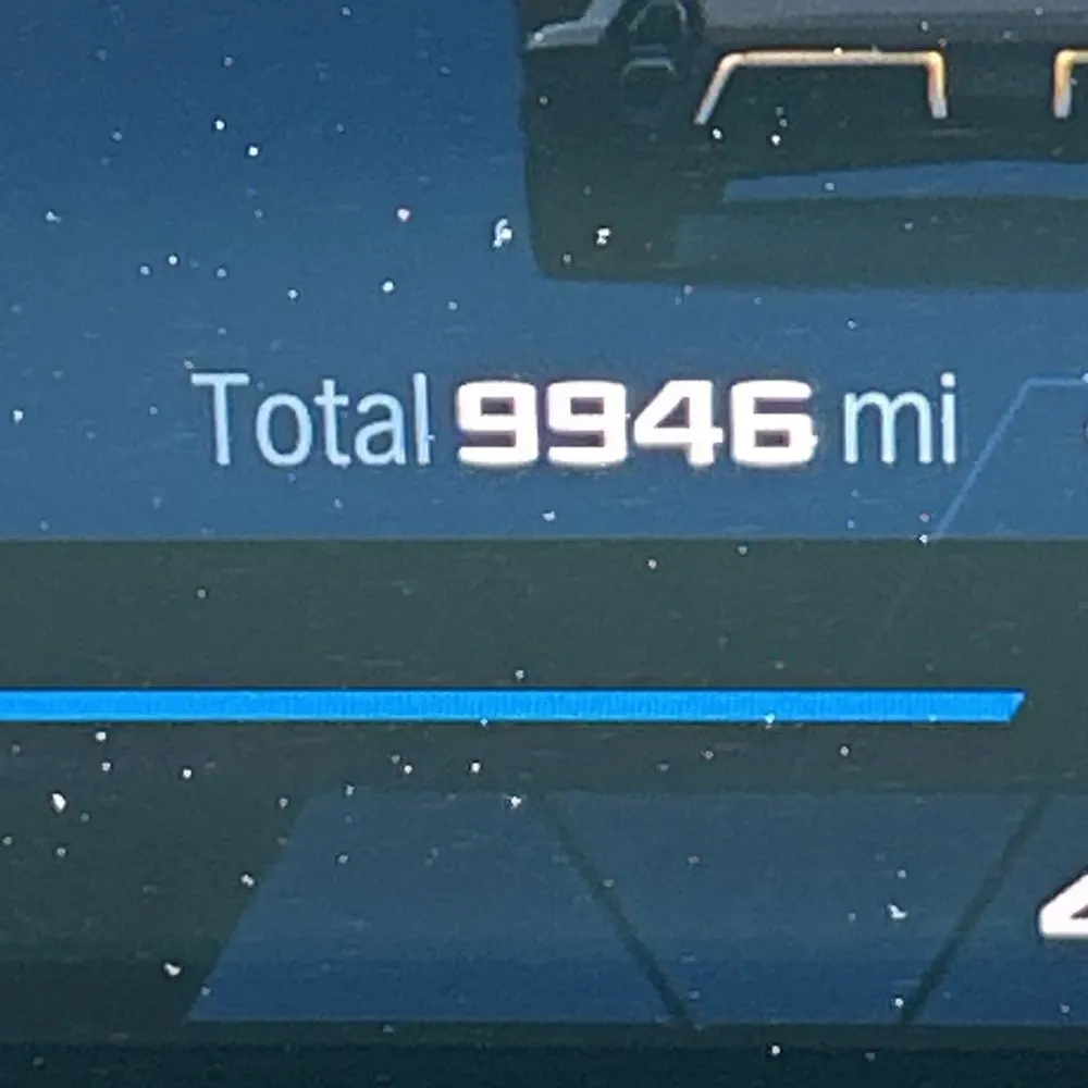 2023 BMW XM Base