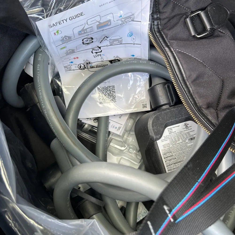 2023 BMW XM Base