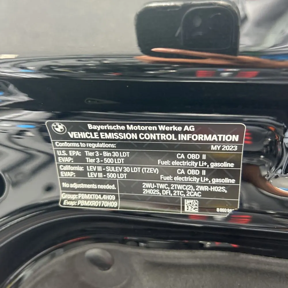 2023 BMW XM Base