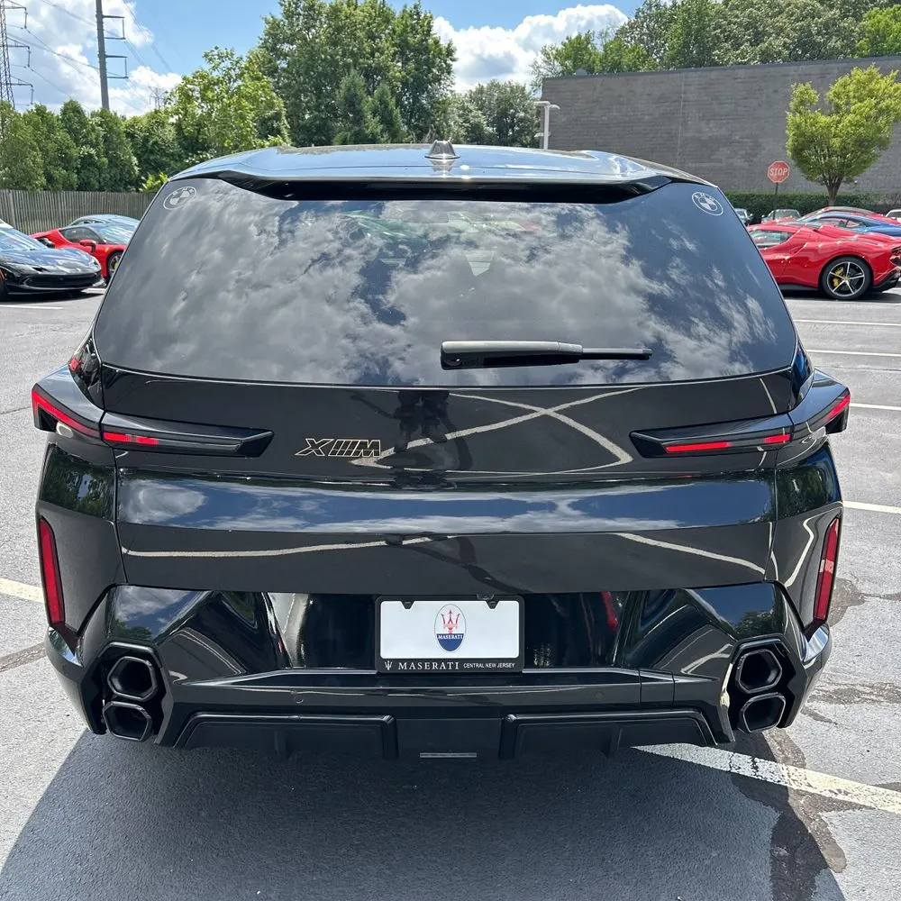 2023 BMW XM Base